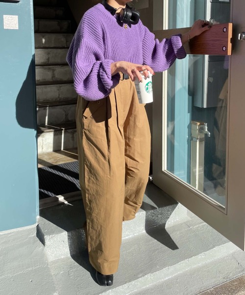 archives(アルシーヴ)の「【Limited item】WIDE FLARE TACK PANTS(その他パンツ・レディース・アイボリー/オリーブ・MEDIUM)」の18枚目の写真