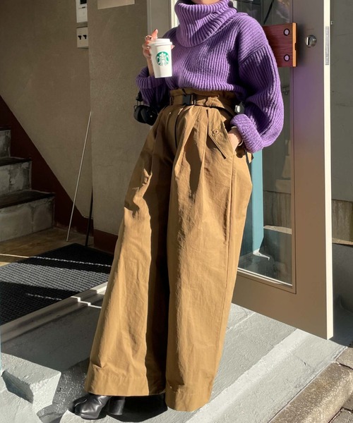archives(アルシーヴ)の「【Limited item】WIDE FLARE TACK PANTS(その他パンツ・レディース・アイボリー/オリーブ・MEDIUM)」の19枚目の写真