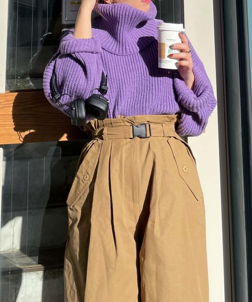 archives(アルシーヴ)の「【Limited item】WIDE FLARE TACK PANTS(その他パンツ・レディース・アイボリー/オリーブ・MEDIUM)」の21枚目の写真