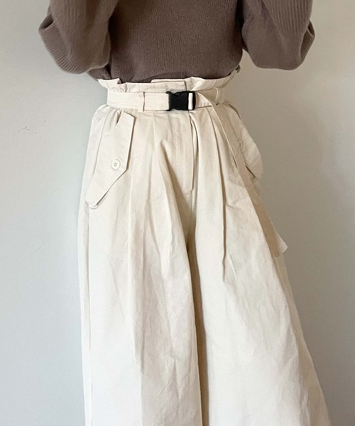 archives(アルシーヴ)の「【Limited item】WIDE FLARE TACK PANTS(その他パンツ・レディース・アイボリー/オリーブ・MEDIUM)」の13枚目の写真