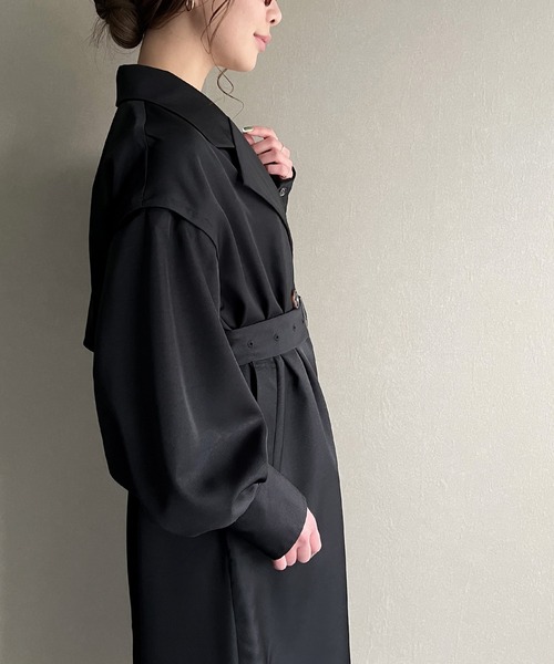 junoah(ジュノア)の「袖取り外し可能2wayボリュームスリーブトレンチコート(トレンチコート・レディース・キャメル/ブラウン/ブラック・MEDIUM/LARGE/X-LARGE)」の5枚目の写真