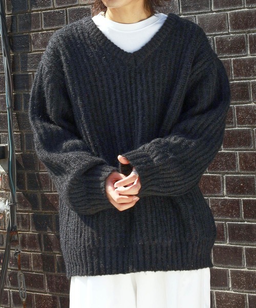 PBLIM（ページボーイリム）の「PAGEBOYLIM/ザックリVニット（ニット/セーター・レディース・ブラック/レッド/ブルー・FREE）」の6枚目の写真