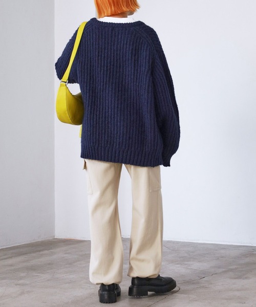 PBLIM（ページボーイリム）の「PAGEBOYLIM/ザックリVニット（ニット/セーター・レディース・ブラック/レッド/ブルー・FREE）」の18枚目の写真