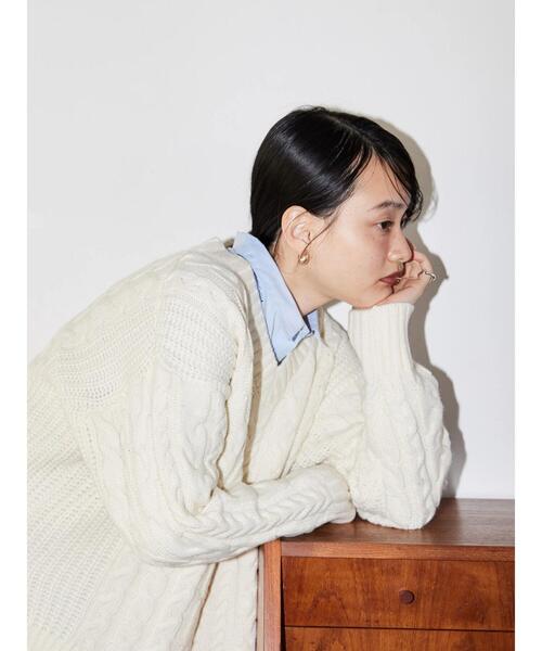 AMERICAN HOLIC（アメリカンホリック）の「ざっくりＶネックケーブルニットプルオーバー（ニット/セーター・レディース・ピンク/ライトグレー系2/アイボリー/ネイビー/サックスブルー・M/L）」の20枚目の写真