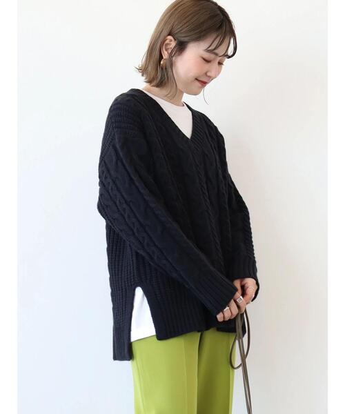AMERICAN HOLIC（アメリカンホリック）の「ざっくりＶネックケーブルニットプルオーバー（ニット/セーター・レディース・ピンク/ライトグレー系2/アイボリー/ネイビー/サックスブルー・M/L）」の15枚目の写真