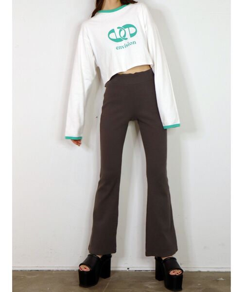 EMODA（エモダ）の「ストレッチリブフレアパンツ（その他パンツ・レディース・グリーン/ブラック/グレー・FREE）」の5枚目の写真