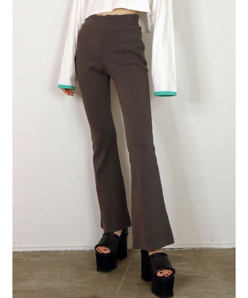 EMODA（エモダ）の「ストレッチリブフレアパンツ（その他パンツ・レディース・グリーン/ブラック/グレー・FREE）」の10枚目の写真