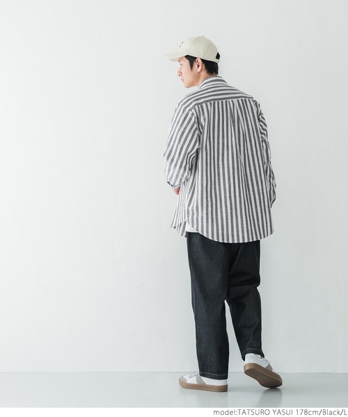 coca(coca)(コカ)の「メンズストライプシャツ(シャツ/ブラウス・メンズ・ブルー/ブラック・M/L/XL)」の5枚目の写真