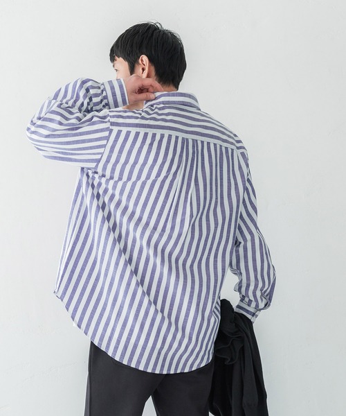 coca(coca)(コカ)の「メンズストライプシャツ(シャツ/ブラウス・メンズ・ブルー/ブラック・M/L/XL)」の8枚目の写真