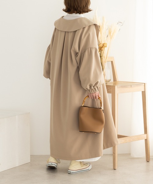 SLURR（スラ―）の「ボリュームスリーブトレンチコート（トレンチコート・レディース・ベージュ/アイボリー・FREE）」の14枚目の写真