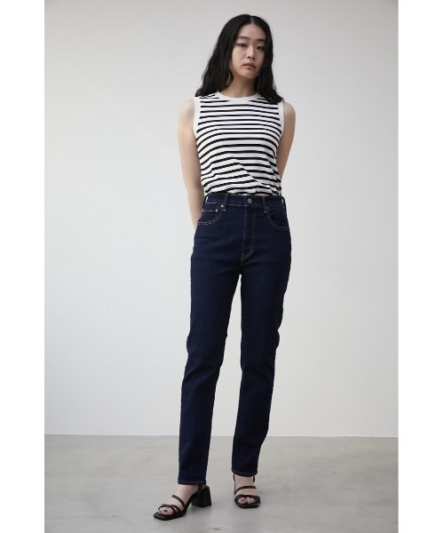 AZUL by moussy(アズールバイマウジー)の「A/B RIB CREW NECK TANK TOP/アズールベーシッククルーネックタンクトップ(タンクトップ・レディース・ブラック/ホワイト系その他/ホワイト・SMALL/MEDIUM)」の15枚目の写真