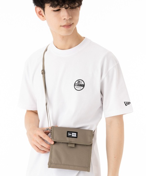 NEW ERA（ニューエラ）の「ニューエラ スクエア ネックポーチ ショルダーBAG（ショルダーバッグ・メンズ・ブラック/ベージュ/ベージュ系その他/ブラック系その他・FREE）」の3枚目の写真