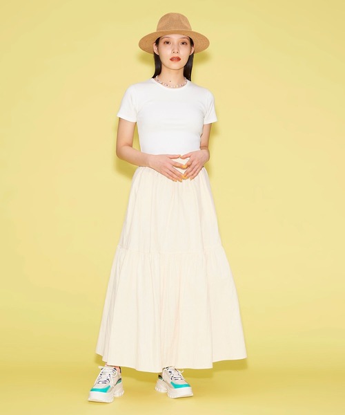 FOREVER 21(フォーエバー トゥエンティーワン)の「【STREET】ナイロンロングスカート(スカート・レディース・ブラック/ホワイト・FREE)」の7枚目の写真