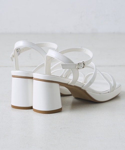 one after another NICE CLAUP（ワンアフターアナザーナイスクラップ）の「ストームストラップサンダル（サンダル・レディース・ブラック/アイボリー/ラベンダー・SMALL/MEDIUM/LARGE）」の9枚目の写真