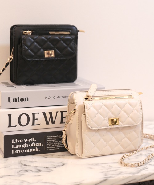 Julia Boutique(ジュリアブティック)の「チェーンショルダーキルティングバッグ/23144(ショルダーバッグ・レディース・アイボリー/ブラック・ONE)」の5枚目の写真