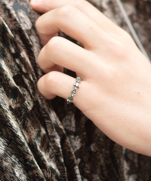 BROTHERHOOD（ブラザーフッド）の「【BROTHERHOOD】デザインリングv1「サージカルステンレス」（リング・メンズ・A/B/C/D/E/F・MEDIUM/LARGE）」の6枚目の写真