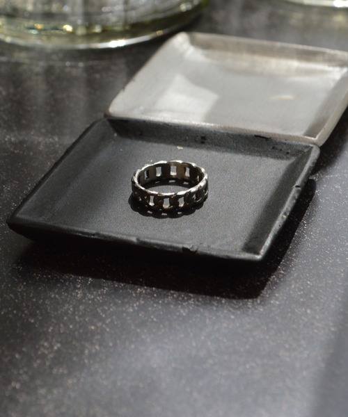 BROTHERHOOD（ブラザーフッド）の「【BROTHERHOOD】デザインリングv1「サージカルステンレス」（リング・メンズ・A/B/C/D/E/F・MEDIUM/LARGE）」の9枚目の写真