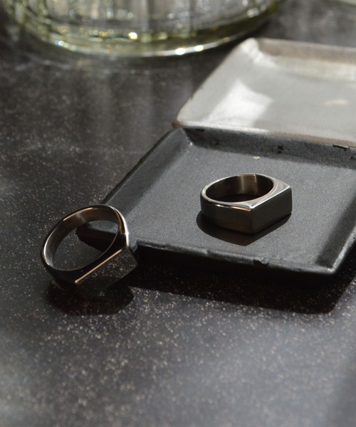 BROTHERHOOD（ブラザーフッド）の「【BROTHERHOOD】デザインリングv1「サージカルステンレス」（リング・メンズ・A/B/C/D/E/F・MEDIUM/LARGE）」の13枚目の写真