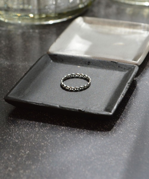 BROTHERHOOD（ブラザーフッド）の「【BROTHERHOOD】デザインリングv1「サージカルステンレス」（リング・メンズ・A/B/C/D/E/F・MEDIUM/LARGE）」の16枚目の写真