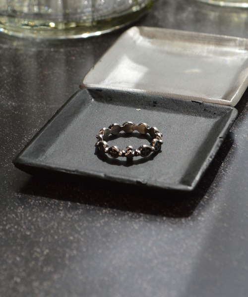 BROTHERHOOD（ブラザーフッド）の「【BROTHERHOOD】デザインリングv1「サージカルステンレス」（リング・メンズ・A/B/C/D/E/F・MEDIUM/LARGE）」の12枚目の写真