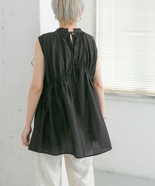 KBF(ケイビーエフ)の「ノースリーブドロストブラウス(シャツ/ブラウス・レディース・ホワイト/ブラック/グリーン・ONE)」の16枚目の写真