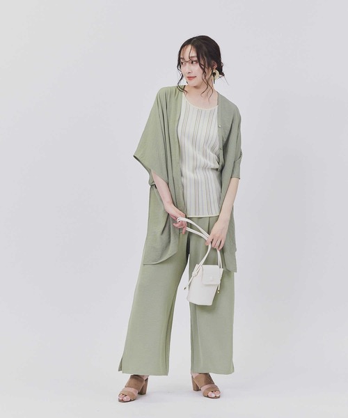 HONEYSUCKLE ROSE(ハニーサックルローズ)の「【接触冷感】【HONEYSUCKLE ROSE】サラサラVネック半袖シャツ(シャツ/ブラウス・レディース・ブラック/カーキブラウン/ホワイト・M-L)」の10枚目の写真