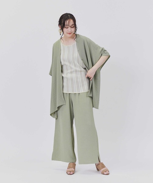 HONEYSUCKLE ROSE(ハニーサックルローズ)の「【接触冷感】【HONEYSUCKLE ROSE】サラサラVネック半袖シャツ(シャツ/ブラウス・レディース・ブラック/カーキブラウン/ホワイト・M-L)」の11枚目の写真