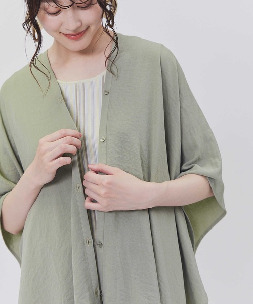 HONEYSUCKLE ROSE(ハニーサックルローズ)の「【接触冷感】【HONEYSUCKLE ROSE】サラサラVネック半袖シャツ(シャツ/ブラウス・レディース・ブラック/カーキブラウン/ホワイト・M-L)」の13枚目の写真