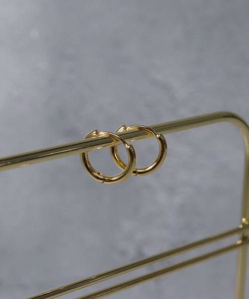 SBG（エスビー）の「SBG フープピアスsilver925（ピアス（両耳用）・メンズ・ブラック/シルバー/ゴールド・#12/#14/#10）」の3枚目の写真