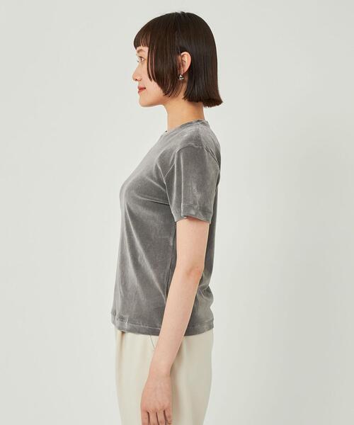 green label relaxing(グリーンレーベルリラクシング)の「シアー ベロア コンパクト Tシャツ(Tシャツ/カットソー・レディース・ライトグレー/ライトブルー/ブラック/ブラウン・FREE)」の8枚目の写真