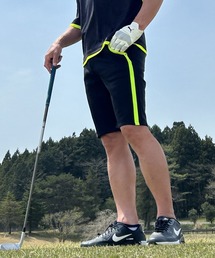 COMON GOLF（コモンゴルフ）の「ウエストゴム入り ストレッチ ポンチ ジャージ素材 ネオンカラー使い ライン入りゴルフ ショートパンツ（ゴルフグッズ）」