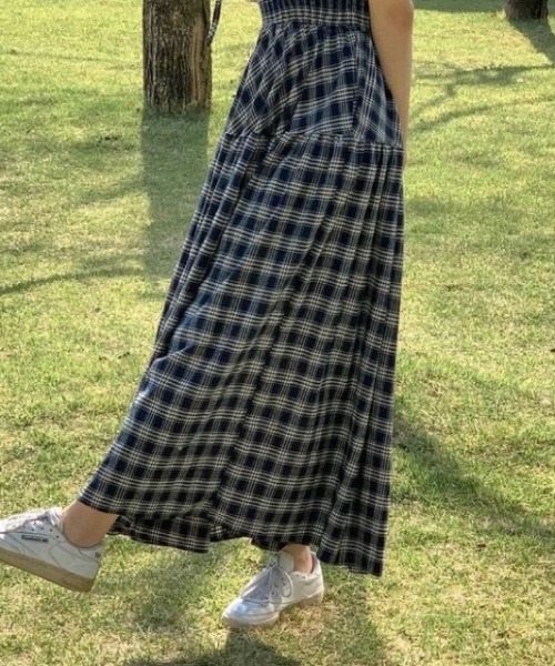 LADY LIKE（レディライク）の「チェック柄シャーリングキャミワンピース（ワンピース・レディース・レッド/ベージュ/ネイビー・M）」の18枚目の写真