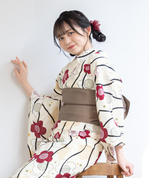 SOUBIEN（ソウビエン）の「夏を彩るレディース浴衣2点セット （浴衣＋