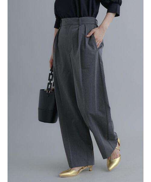 Te chichi（テチチ）の「2タックセミワイドパンツ（その他パンツ・レディース・ベージュ/グレー・S/M）」の2枚目の写真