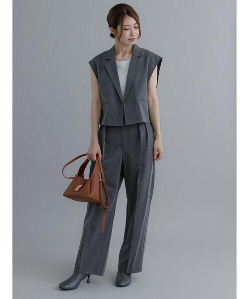 Te chichi（テチチ）の「2タックセミワイドパンツ（その他パンツ・レディース・ベージュ/グレー・S/M）」の7枚目の写真