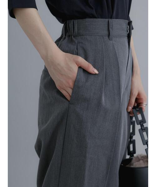 Te chichi（テチチ）の「2タックセミワイドパンツ（その他パンツ・レディース・ベージュ/グレー・S/M）」の13枚目の写真