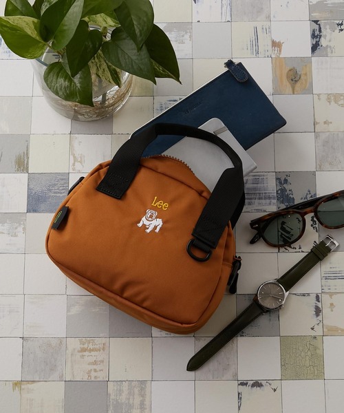 Lee(リー)の「Lee 【CORDURA/コーデュラ】リサイクルポリエステル ハンドバッグ(ハンドバッグ・レディース・キャメル/グレー/ブラック/カーキ・FREE)」の1枚目の写真