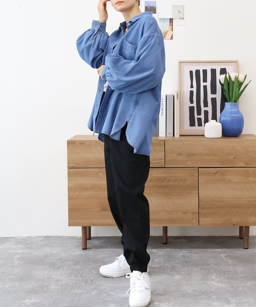 Social GIRL(ソーシャルガール)の「デニムシャツ(シャツ/ブラウス・レディース・ブルー/ネイビー・M)」の22枚目の写真