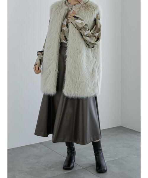 Te chichi（テチチ）の「エコレザーフレアスカート（スカート・レディース・ブラック/ブラウン・M/S）」の4枚目の写真