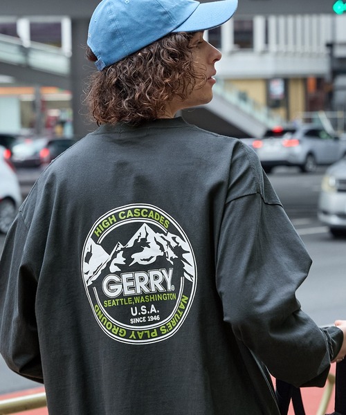 GERRY（ジェリー）の「GERRY/ジェリー 別注 バックサークルロゴプリント ビッグシルエット長袖Tシャツ（Tシャツ/カットソー・メンズ・オフホワイト/カーキ/ネイビー/ブラック/ダークブラウン/アッシュグレー/ブルー/ブルーグリーン/グレイッシュベージュ/ホワイト系/ブラック系/スモークピンク/スミクロ/ブラック系1/ブルー系1/ピンク系1/ホワイト系1/ネイビー系1・L/M/XL/S）」の5枚目の写真