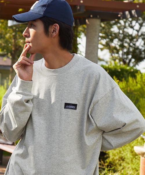 GERRY（ジェリー）の「GERRY/ジェリー 別注 バックサークルロゴプリント ビッグシルエット長袖Tシャツ（Tシャツ/カットソー・メンズ・オフホワイト/カーキ/ネイビー/ブラック/ダークブラウン/アッシュグレー/ブルー/ブルーグリーン/グレイッシュベージュ/ホワイト系/ブラック系/スモークピンク/スミクロ/ブラック系1/ブルー系1/ピンク系1/ホワイト系1/ネイビー系1・L/M/XL/S）」の8枚目の写真