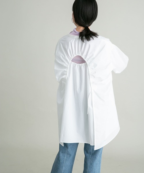 KBF（ケイビーエフ）の「BACKドロストデザインシャツ（シャツ/ブラウス・レディース・ラベンダー/オフホワイト/ネイビー・ONE）」の7枚目の写真