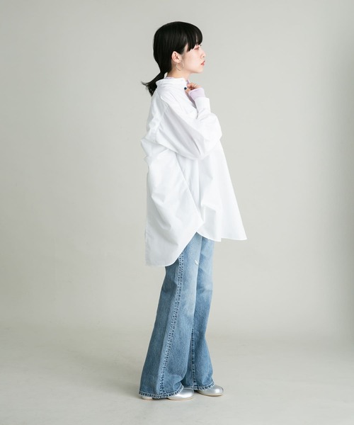 KBF（ケイビーエフ）の「BACKドロストデザインシャツ（シャツ/ブラウス・レディース・ラベンダー/オフホワイト/ネイビー・ONE）」の9枚目の写真