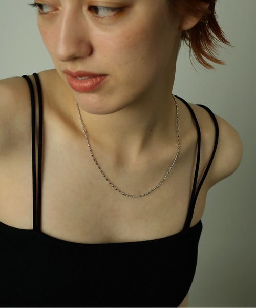 ORLEAN（オルレアン）の「金属アレルギー対応 ニュアンスデザインチェーンネックレス サージカルステンレス（ネックレス・レディース・ゴールド/シルバー・フリー）」の6枚目の写真