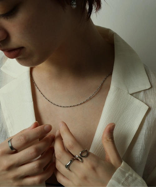 ORLEAN（オルレアン）の「金属アレルギー対応 ニュアンスデザインチェーンネックレス サージカルステンレス（ネックレス・レディース・ゴールド/シルバー・フリー）」の11枚目の写真