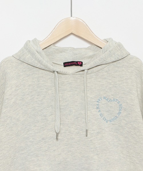 LOVETOXIC（ラブトキシック）の「バックハート裏起毛BIGパーカ（パーカー・キッズ・チャコール/アイボリー/ホワイト系その他・S/M/L）」の8枚目の写真