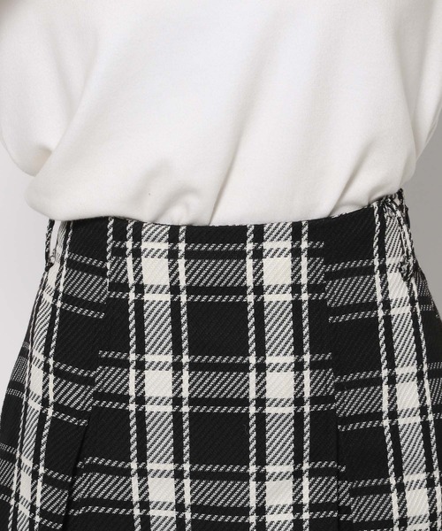 mysty woman（ミスティウーマン）の「アソートBOXタックミニスカート 989082（スカート・レディース・ブラック系その他/グリーン系その他/チャコールグレー・FREE）」の13枚目の写真