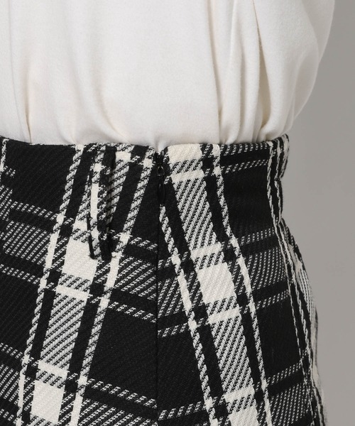 mysty woman（ミスティウーマン）の「アソートBOXタックミニスカート 989082（スカート・レディース・ブラック系その他/グリーン系その他/チャコールグレー・FREE）」の14枚目の写真