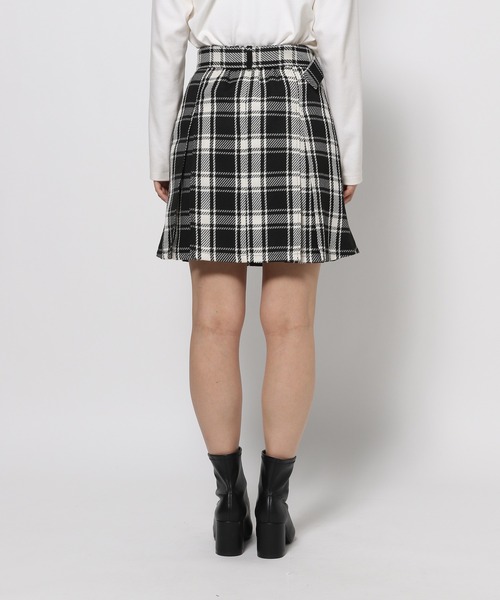 mysty woman（ミスティウーマン）の「アソートBOXタックミニスカート 989082（スカート・レディース・ブラック系その他/グリーン系その他/チャコールグレー・FREE）」の12枚目の写真