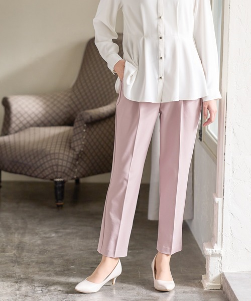 Honeys(ハニーズ)の「しわになりにくい 洗える 美ージーテーパードパンツ(スラックス・レディース・ブルー系その他/ブラック/ダークネイビー/グレイッシュベージュ/アイボリー/ピンク/ミント・3L/M/L/LL/S/SS)」の7枚目の写真